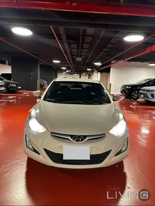 Hyundai Elantra  2015